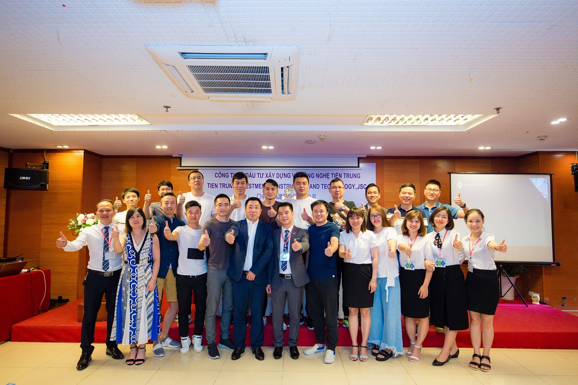 SlimCRM làm bạn đồng hành với TTZ Holding, hứa hẹn sẽ gặt hái được nhiều kết quả, khởi sướng trong đầu năm mới Canh Tý.