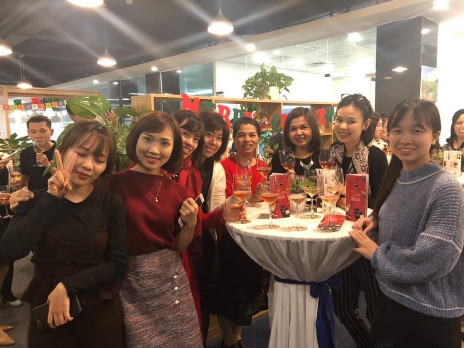 Espace lựa chọn SlimCRM: Kiến tạo cộng đồng khách hàng cùng nhau kết nối nhờ mạng lưới rộng khắp.